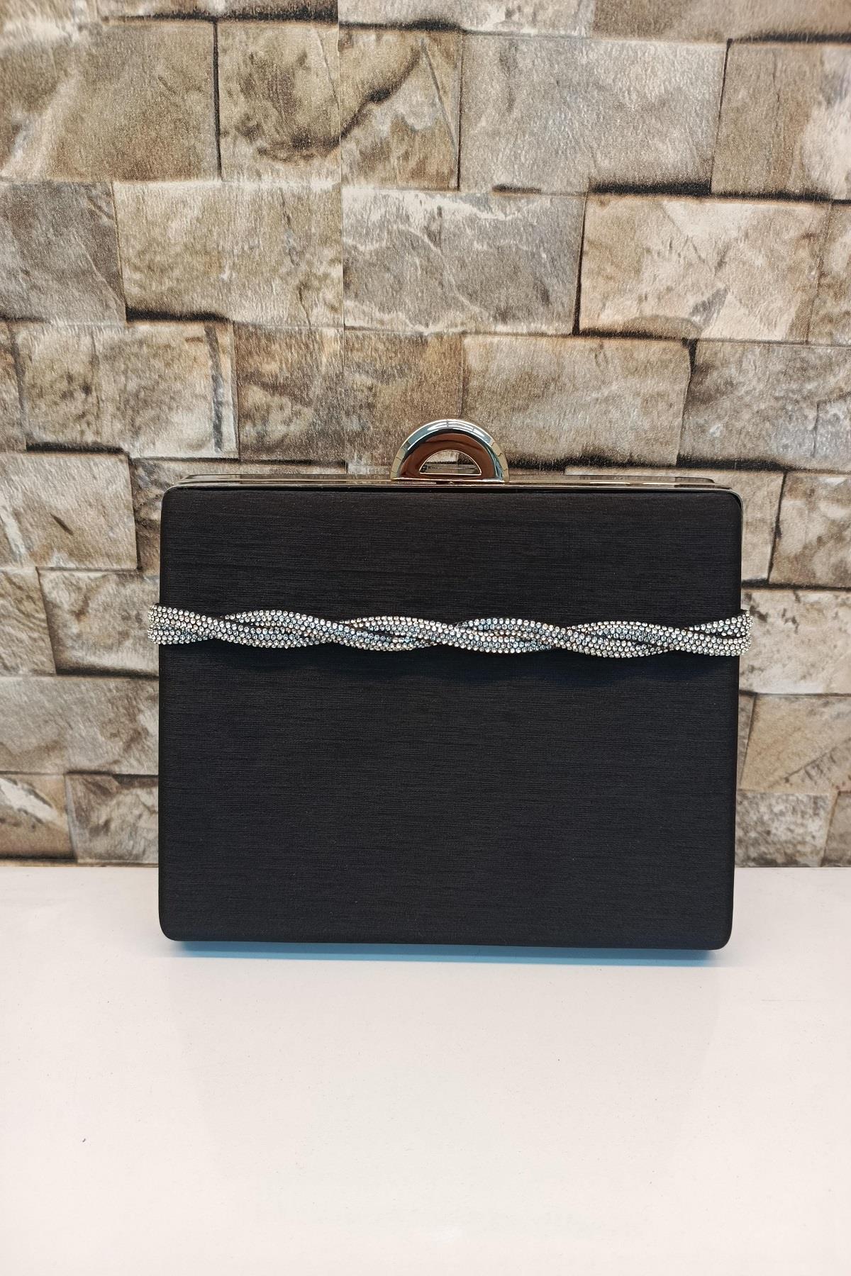 Black Crystal Embellished Evening Clutch
